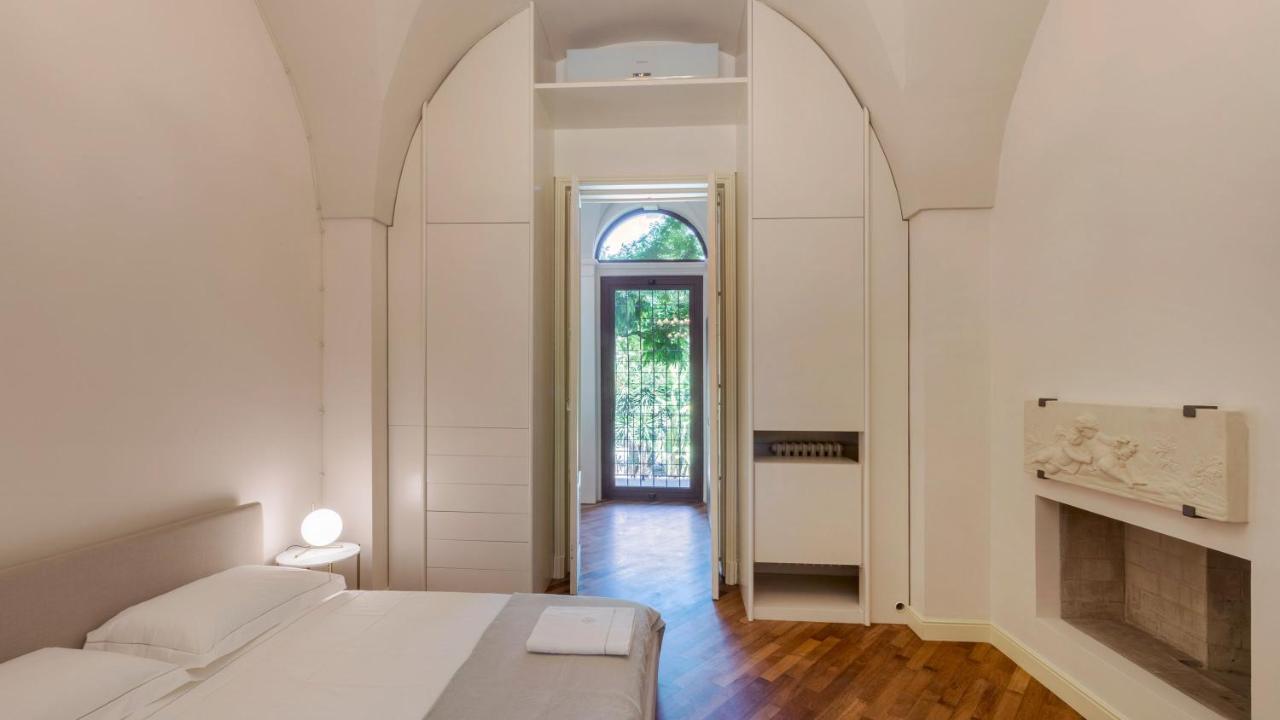 Apartamento Palazzo Acquaviva - Il Giardino Sospeso Lecce Exterior foto